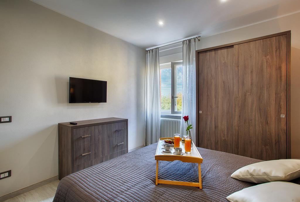 Versilia Residence 利多迪卡马约雷 外观 照片